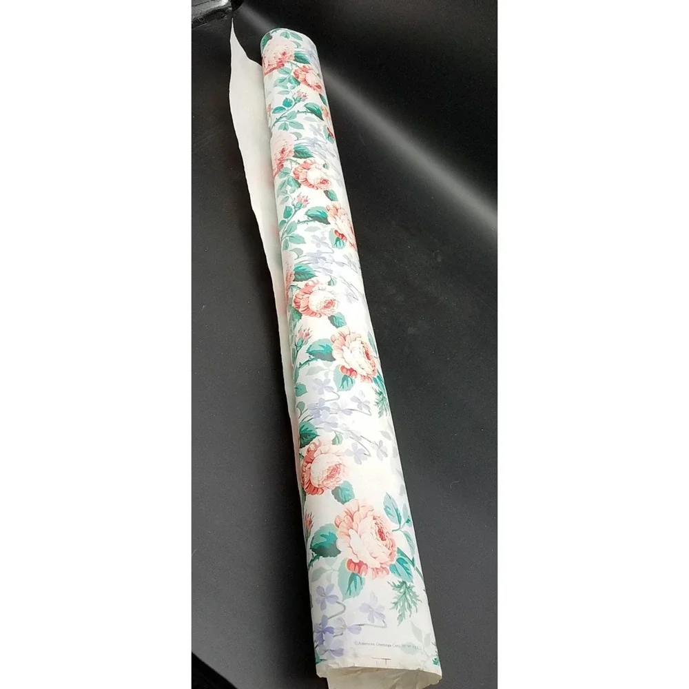 Vintage 1972 American Greetings Corp Gift Wrapping Paper Floral Open